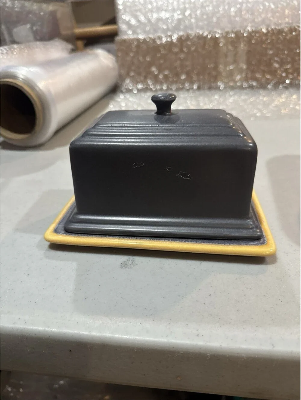 Le Creuset Stoneware European Covered Butter Dish Lid Oyster Grey Flint Heritage